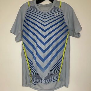 Nike dri-fit Running top Men’s workout vented shirt M